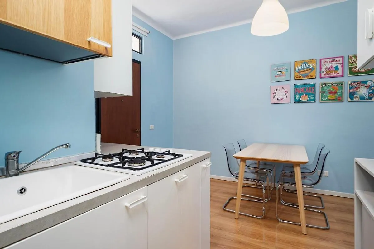 Classbnb - Apartment Just 2 Minutes Walk From Domodossola M5 Metro Station Milán
